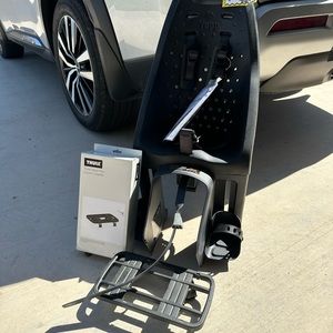 THULE Yepp Maxi Rack Mount Child Bike Seat and adapter